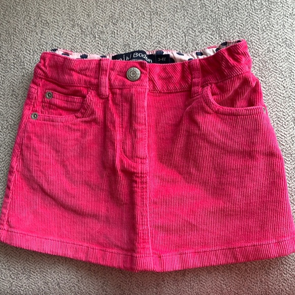 Mini Boden skirt - Picture 2 of 6